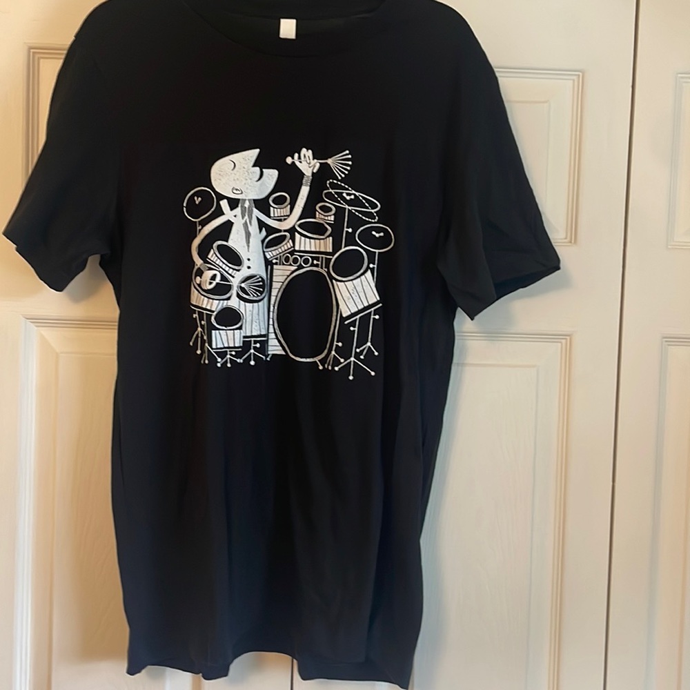 RETRO Looking VINTAGE DRUMMER T SHIRT JAZZ NWOT